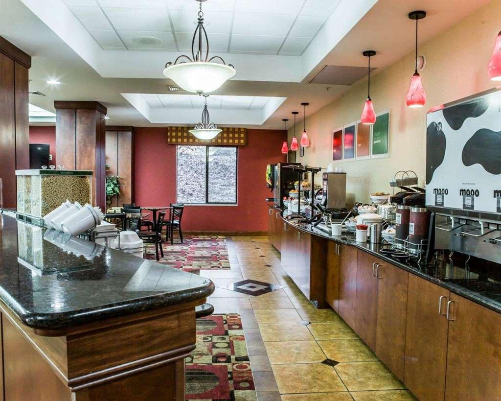 Fairfield By Marriott Inn & Suites Greensboro Coliseum Area Ресторант снимка