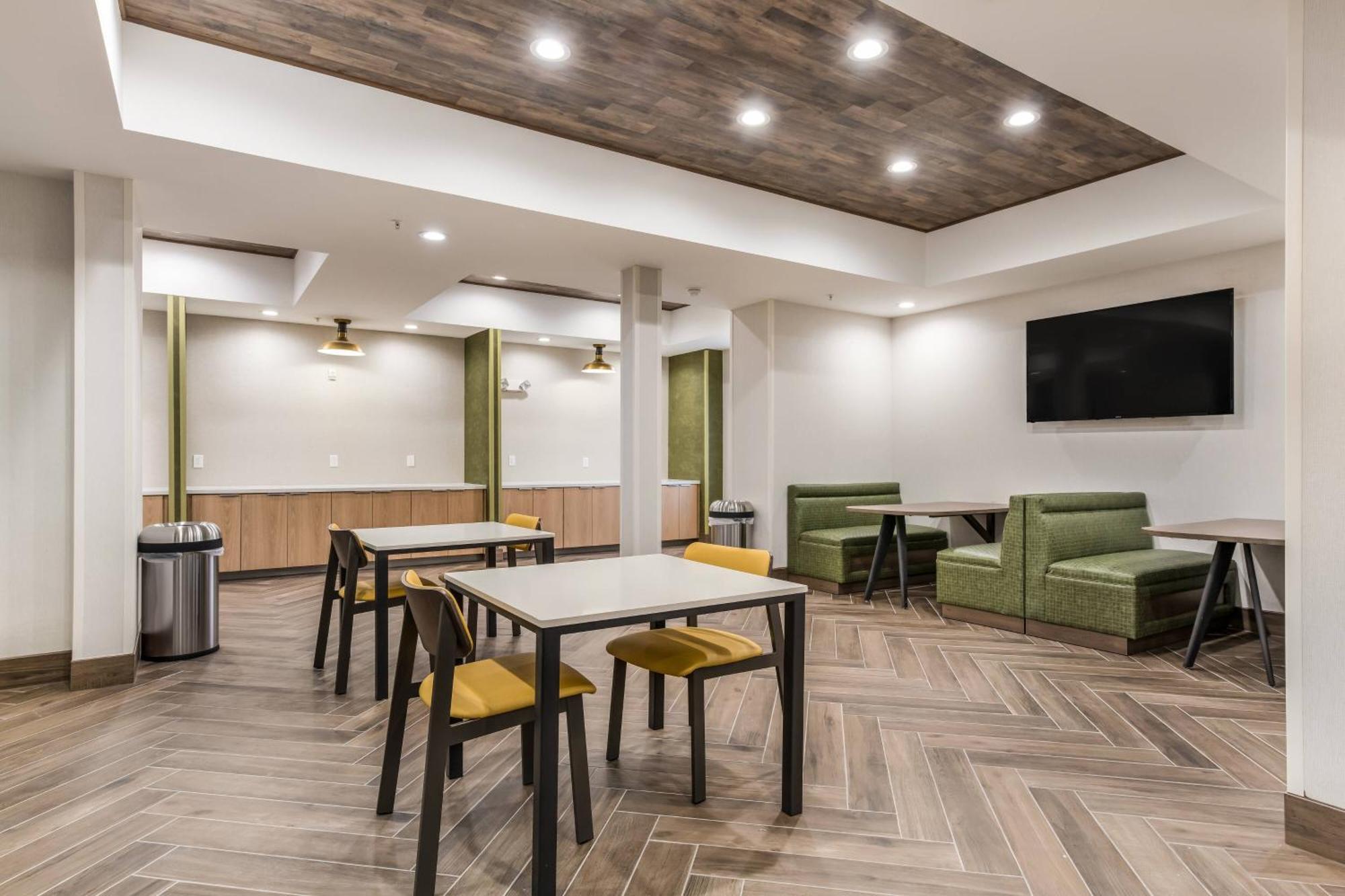 Fairfield By Marriott Inn & Suites Greensboro Coliseum Area Екстериор снимка