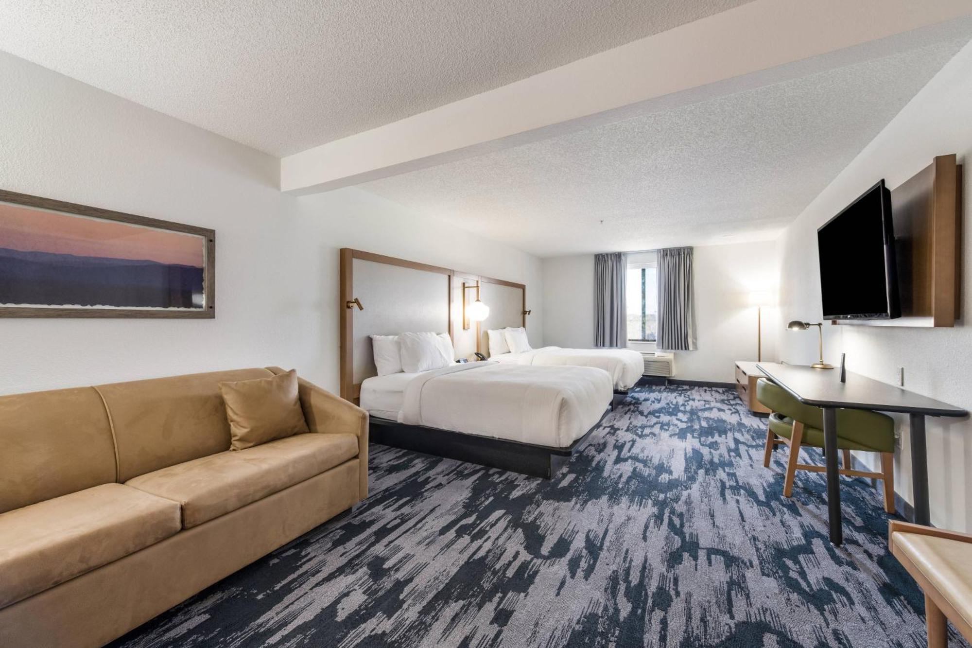 Fairfield By Marriott Inn & Suites Greensboro Coliseum Area Екстериор снимка