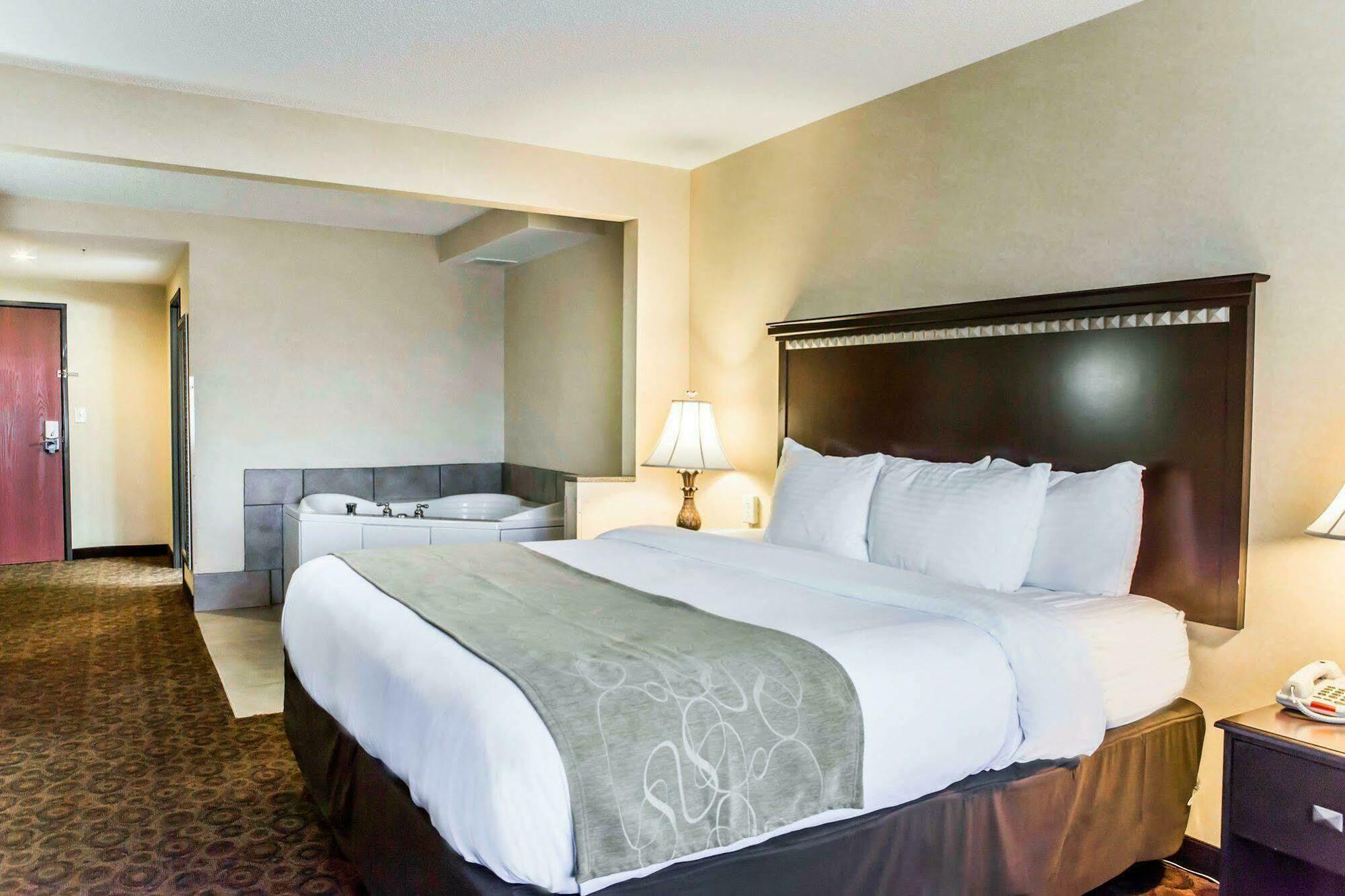 Fairfield By Marriott Inn & Suites Greensboro Coliseum Area Екстериор снимка
