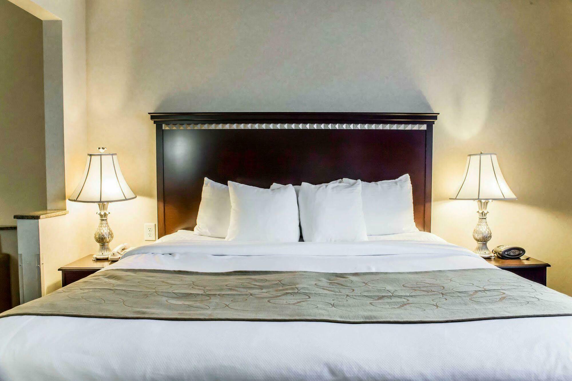 Fairfield By Marriott Inn & Suites Greensboro Coliseum Area Екстериор снимка