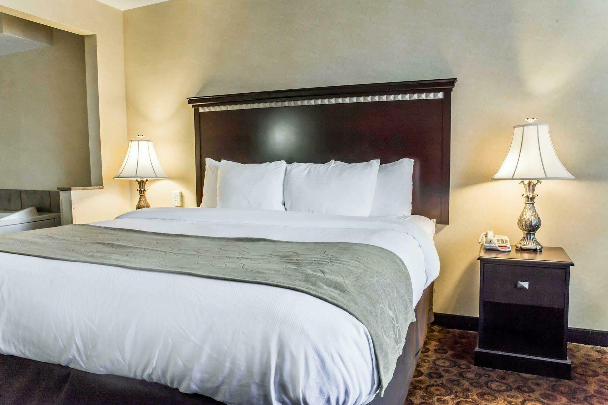 Fairfield By Marriott Inn & Suites Greensboro Coliseum Area Екстериор снимка
