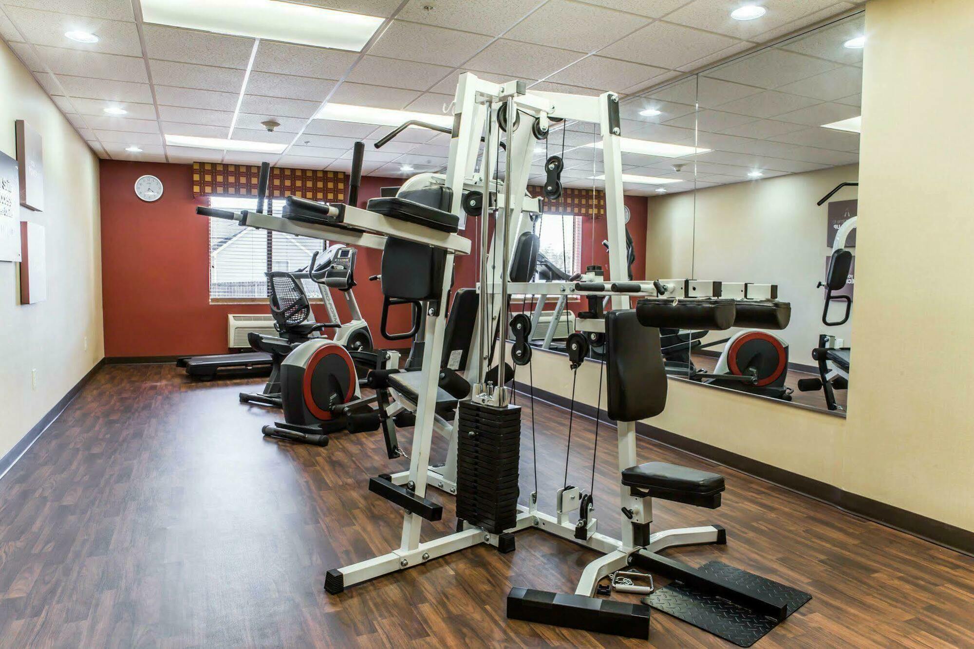 Fairfield By Marriott Inn & Suites Greensboro Coliseum Area Екстериор снимка